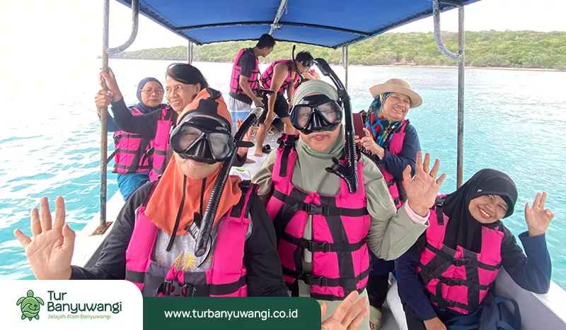 liburan-praktis-open-tour-banyuwangi-termasuk-penginapan-dan-transport-69def5a6f1d2a